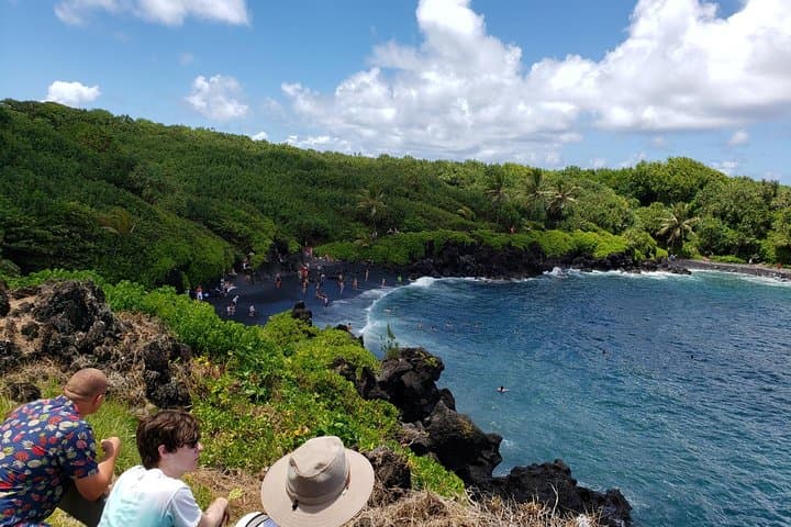 Road to Hana Day Tour from Lahaina — Pickup, Breakfast & Lunch Included photo 2