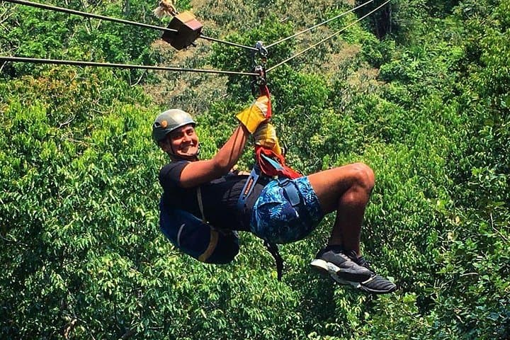 Roatan Canopy Zipline Tour: Treetop Ziplines, Ocean Views & Beach Time photo 2