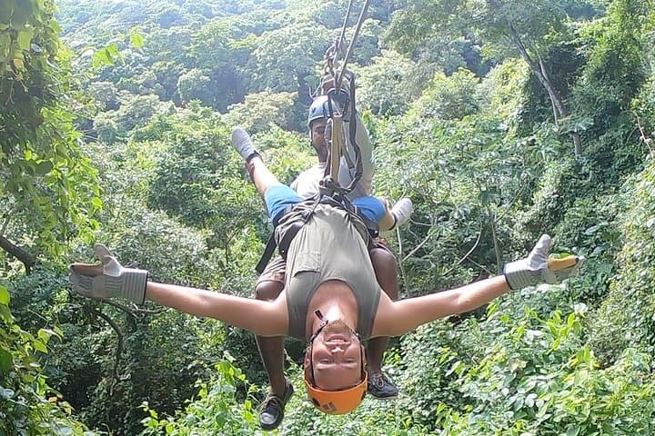 Roatan Canopy Zipline Tour: Treetop Ziplines, Ocean Views & Beach Time photo 3
