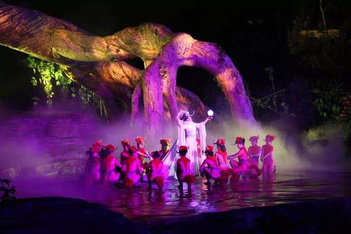3-Day Private Zhangjiajie Tour: Tianmen Mountain, Avatar Pillars & Evening Show photo 4