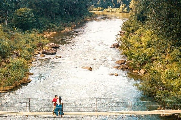 Private Photo Session in Hikkaduwa: Beach Photographers for Couples & Families photo 3