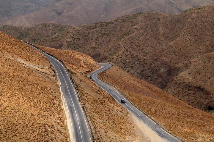 Two-Day Marrakech to Tinfou Dunes Desert Adventure