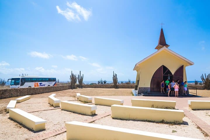 Aruba Island Sightseeing Tour: California Lighthouse, Aloe Museum & Casibari Rocks photo 3