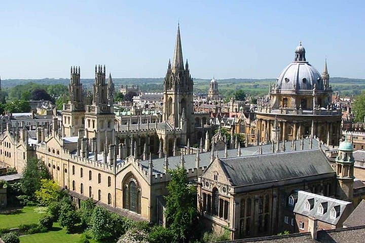 Windsor, Oxford & Stonehenge Day Trip from London — Private Tour with Tickets photo 4