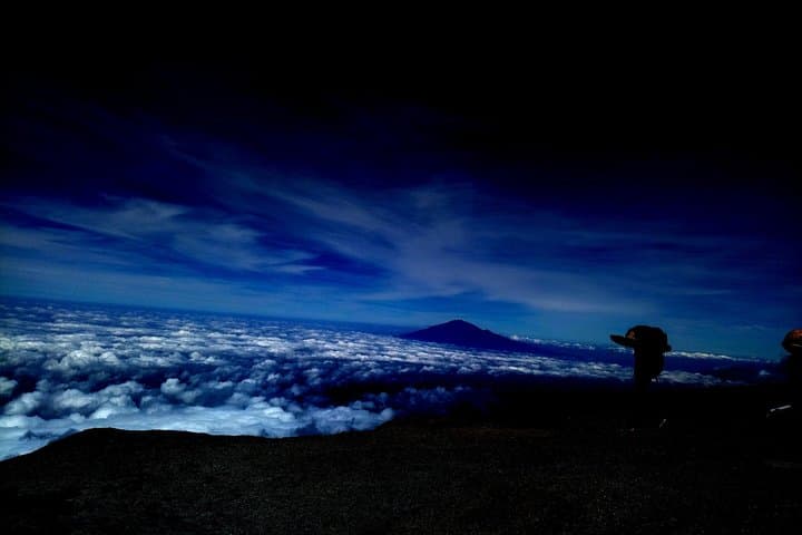 5-Day Marangu Route: Climb Mount Kilimanjaro from Moshi to Uhuru Peak photo 2