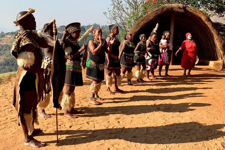 Full-Day Durban Wildlife & Culture Tour: Natal Lion Park, Tala Game Reserve and PheZulu