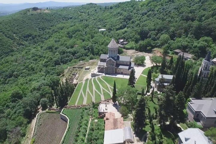 Kakheti Day Trip from Tbilisi: Sighnaghi, Bodbe & Winery Tasting photo 4