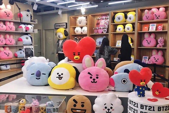 Private Seoul Customized Tour with English-Speaking Guide — Palaces, K‑Pop & Neighborhoods photo 5