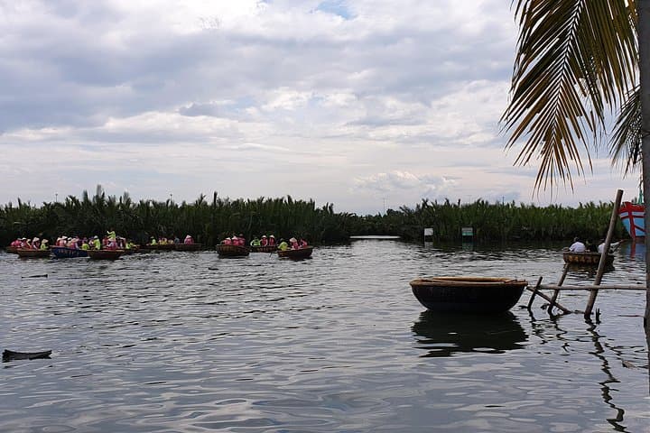 Hoi An Basket Boat Ride & Tra Que Cooking Class — Half-Day Rural Tour photo 2
