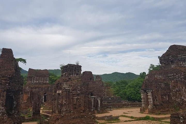 My Son Sanctuary & Hoi An Night Market Tour with Sampan Boat Ride photo 5