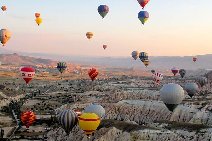 Sunrise Balloon Flights Over Cappadocia: What to Expect and How to Prepare photo 3