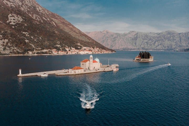 Perast and Our Lady of the Rocks Speedboat Tour from Kotor