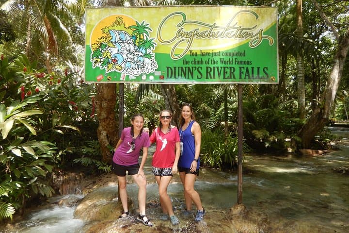 Climb Dunn's River Falls: Guided Ocho Rios Day Tour with Lunch photo 3