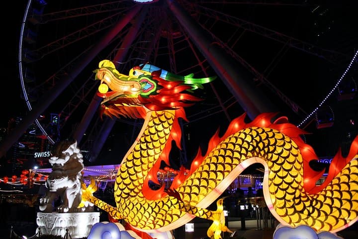 Kowloon Night Street Food Tour: Private, Customized Culinary Walk in Hong Kong photo 3