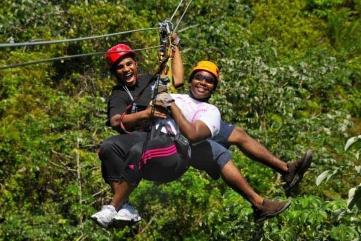 Roatan Zip n Dip Canopy Tour — Jungle Ziplines and Caribbean Swims photo 2