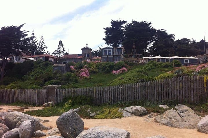Private Neruda Museums Tour: Isla Negra & La Sebastiana from Valparaíso photo 5