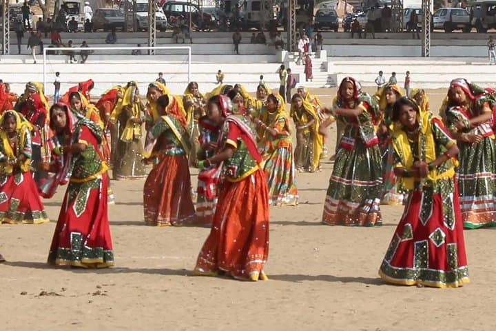 Private Day Trip to Pushkar From Jaipur — Brahma Temple, Sacred Lake & Desert Camel Ride photo 1