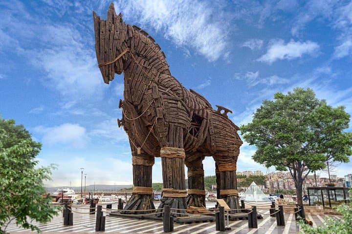 5-Day Turkey History Tour: Istanbul, Gallipoli & Troy