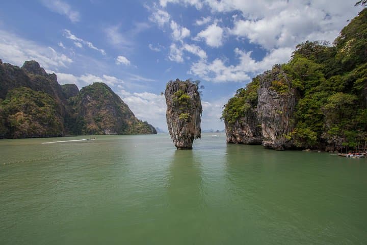 Kayak Phang Nga Bay: Day Trip to Hong, Panak & James Bond Island photo 3