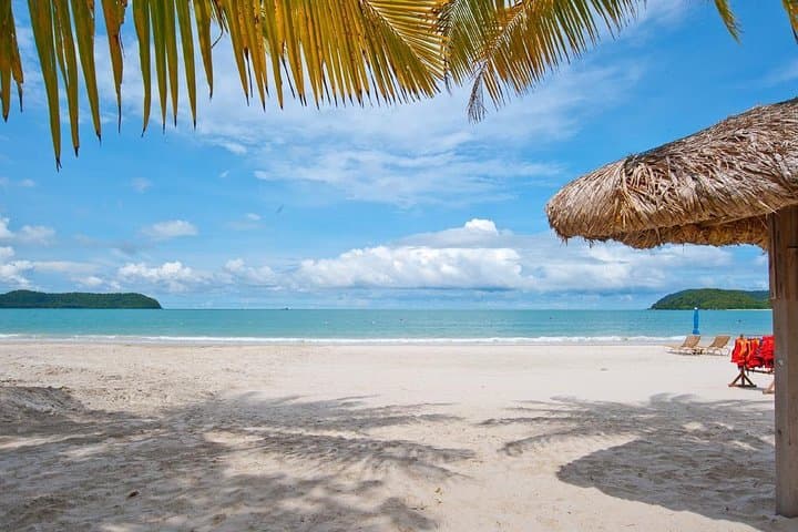 Langkawi Half-Day City Tour: Cenang Beach, Eagle Square & Batik Village photo 3