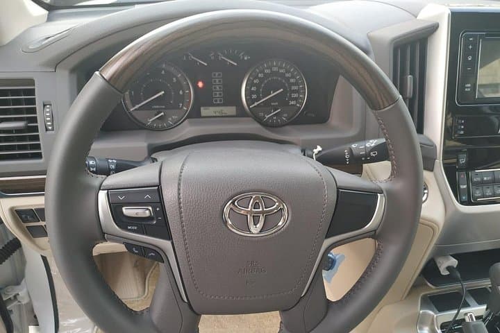 Private Full-Day Vehicle with Driver in Dubai: Customized City & Desert Sightseeing photo 4