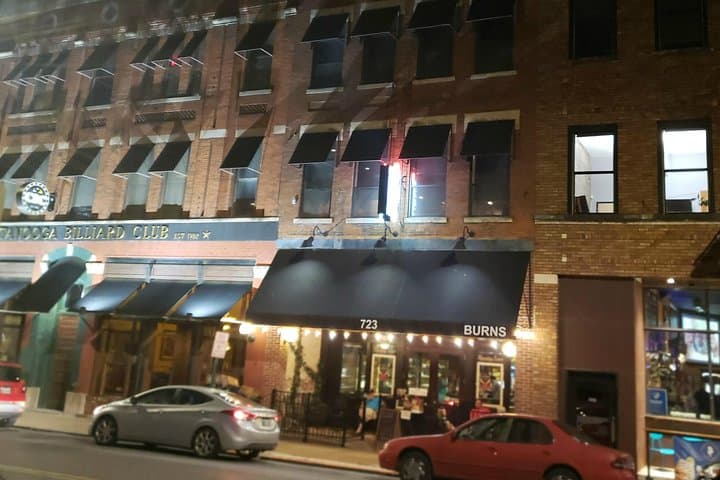 Ghost and Booze Tour Chattanooga: Haunted Pub Crawl in the Historic District photo 3