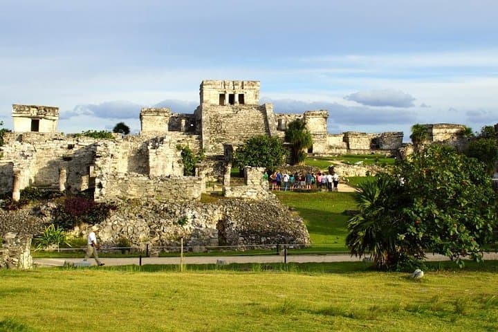 VIP Tulum Private Tour: Private Ruins, Cenotes & Coastal Flavors photo 2