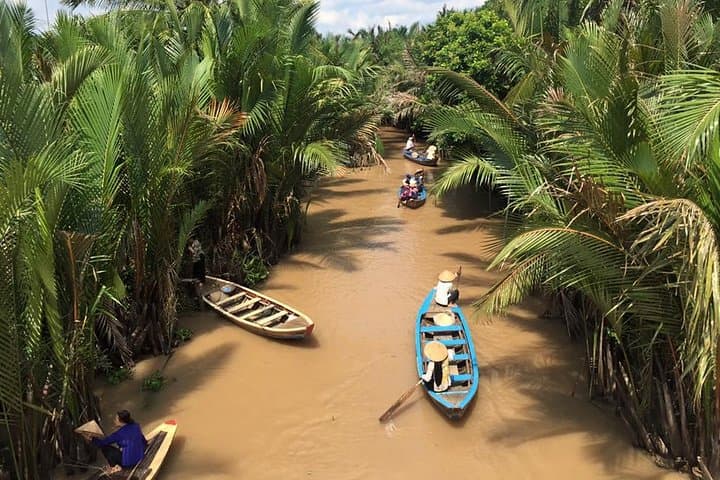 Private Mekong Delta Tour: 2-Day Floating Market, Homestay & Biking Adventure photo 6