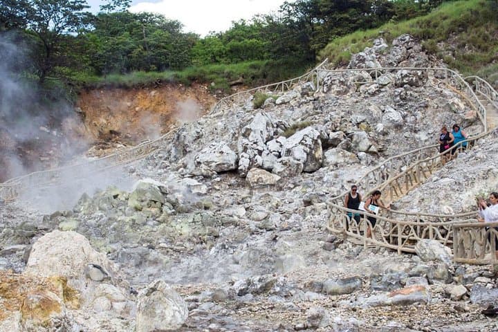 Miravalles Geothermal Tour: Hot Springs, Mud Baths & Hanging Bridges from Guanacaste photo 4