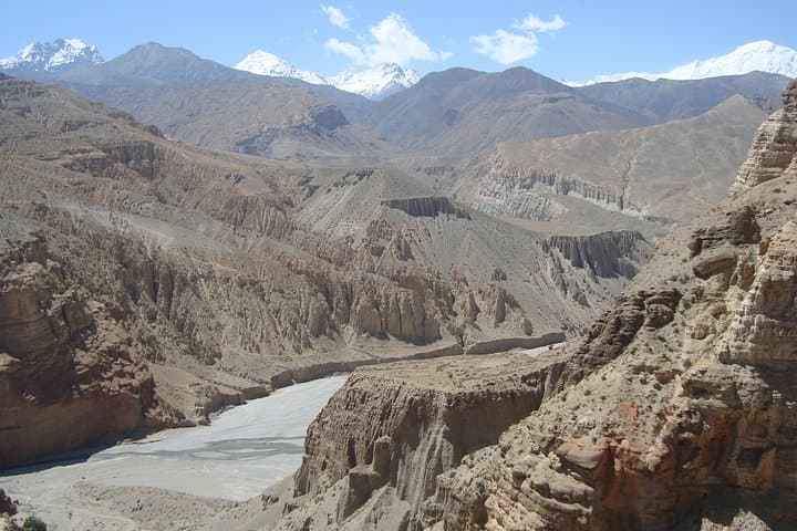 Upper Mustang Trek: Remote High-Altitude Route to Lo Manthang photo 3