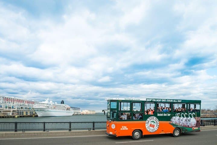 Explore Boston Your Way: The Ultimate Hop-On Hop-Off Trolley Tour Experience