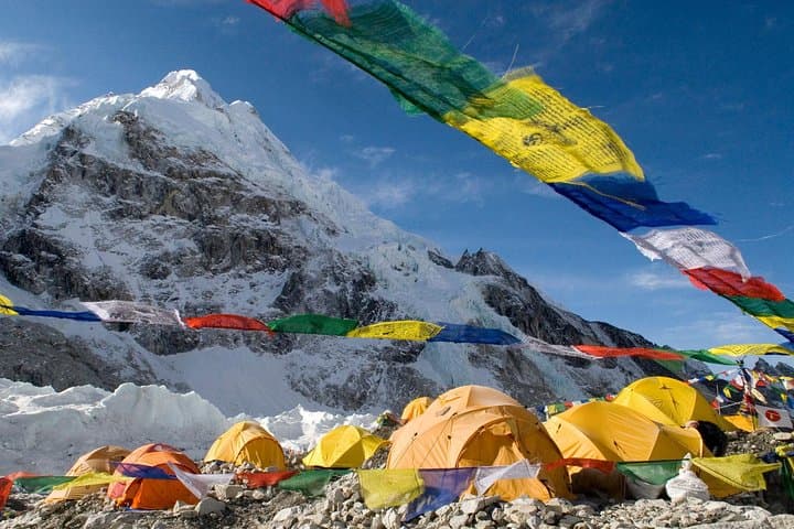 Everest Three High Passes Trek: Kongma La, Cho La & Renjo La Trekking Guide photo 5