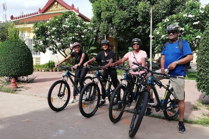 Siem Reap Village & Rice Fields Bicycle Tour — Local Markets, Pagodas and Khmer Meals photo 3