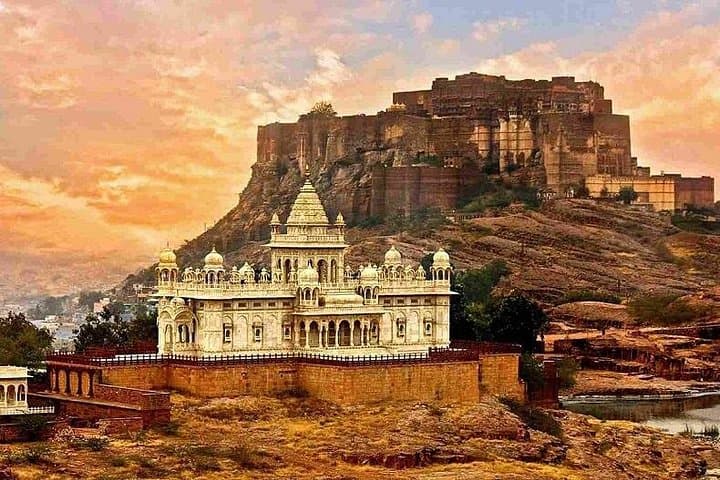 7-Day Private Romantic Rajasthan Tour: Udaipur, Jodhpur & Jaisalmer photo 4