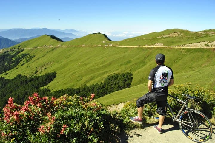 Taiwan KOM Challenge Cycling Tour from Puli to Wuling Pass