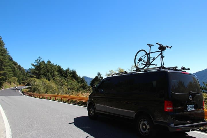 Taiwan KOM Challenge Cycling Tour from Puli to Wuling Pass photo 3