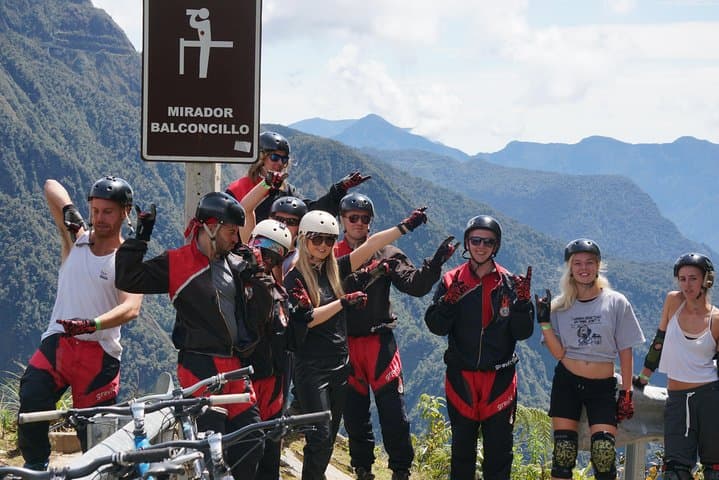 Death Road Bolivia Mountain Bike Tour: Ride the World's Most Dangerous Road photo 2