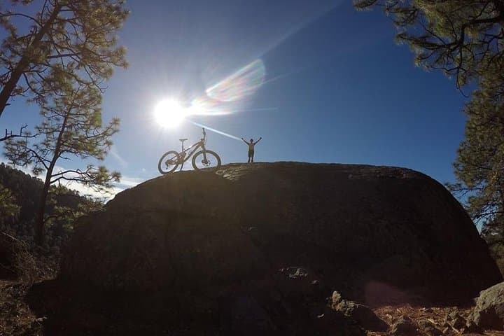 Mountain Biking La Primavera: Downhill Trails & City Views from Guadalajara