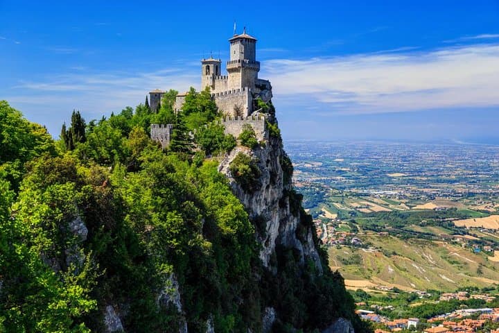 Discover San Marino: UNESCO Old Town & Mount Titano Walking Tour photo 5