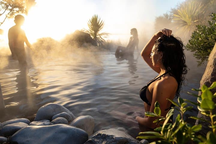 Polynesian Spa Rotorua — Deluxe Lake Spa Hot Pools & Geothermal Bathing Guide photo 4