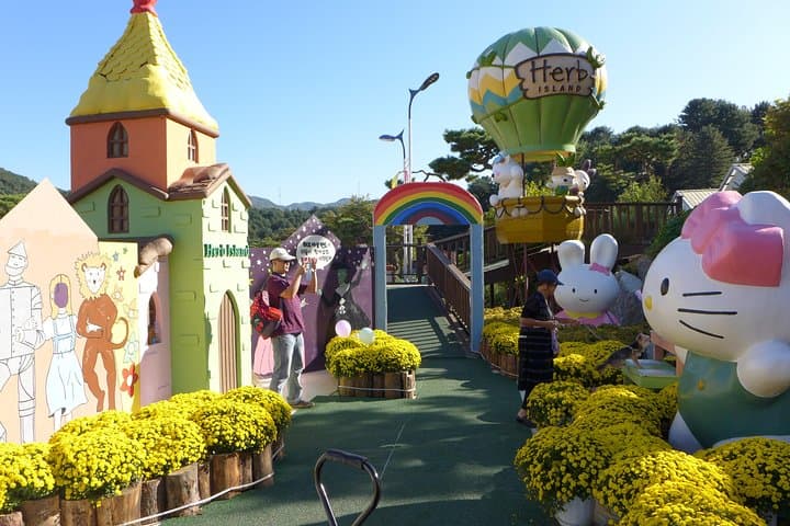 Pocheon Private Day Tour from Seoul: Arboretum, Art Valley & Herb Island photo 6