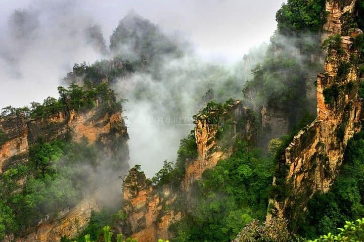 Zhangjiajie 2-Day Foodie & Avatar Sightseeing Tour: Tianmen, Yuanjiajie & Local Cuisine photo 5