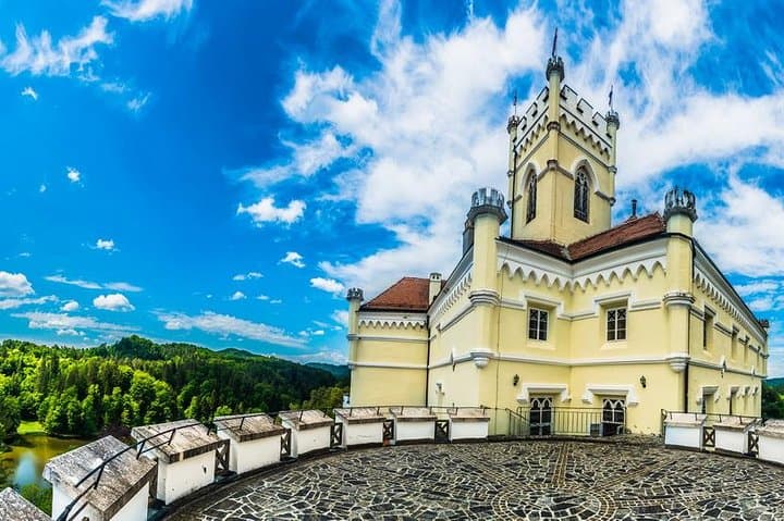 Trakošćan Castle and Varaždin Day Trip from Zagreb - Private Guided Tour photo 3