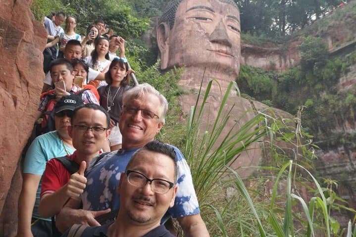 Leshan Giant Buddha Day Tour from Chengdu — Private Temple Walk & River Views