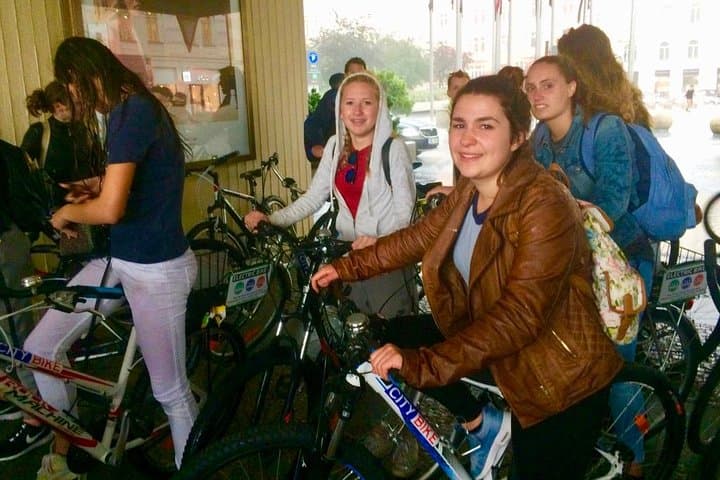 Prague by Bike: 3-Hour German-Language City Tour photo 6