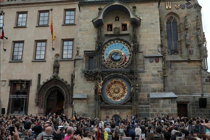 Prague Old Town Walking Tour — Top 10 Sights in 3 Hours