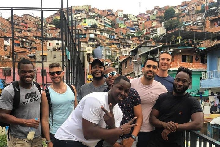 Comuna 13 Unplugged — Secret Paths, Street Art & Rooftop Rituals in Medellín photo 6