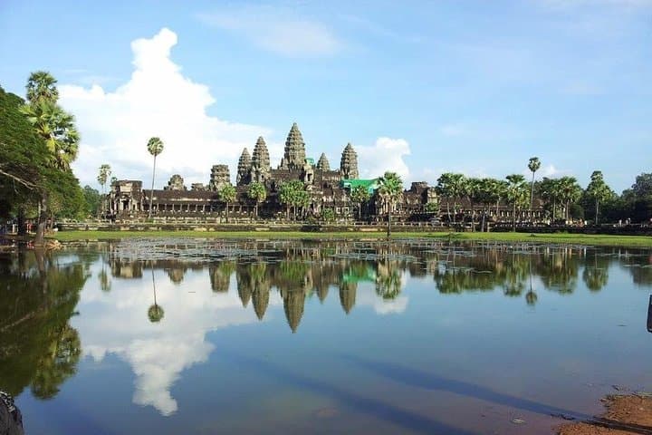 Two-Day Private Angkor Wat & Tonle Sap Tour — Temples, Ta Prohm, Bayon and Floating Village photo 3