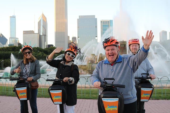 Glide Chicago's Lakefront: Museum Campus & Grant Park Segway Tour