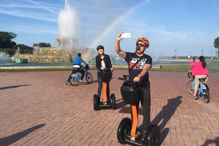 Glide Chicago's Lakefront: Museum Campus & Grant Park Segway Tour photo 4